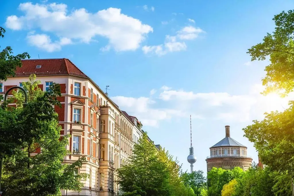 The Jewel Of Berlin - Yoga Loft Prenzlauer Berg Apartment